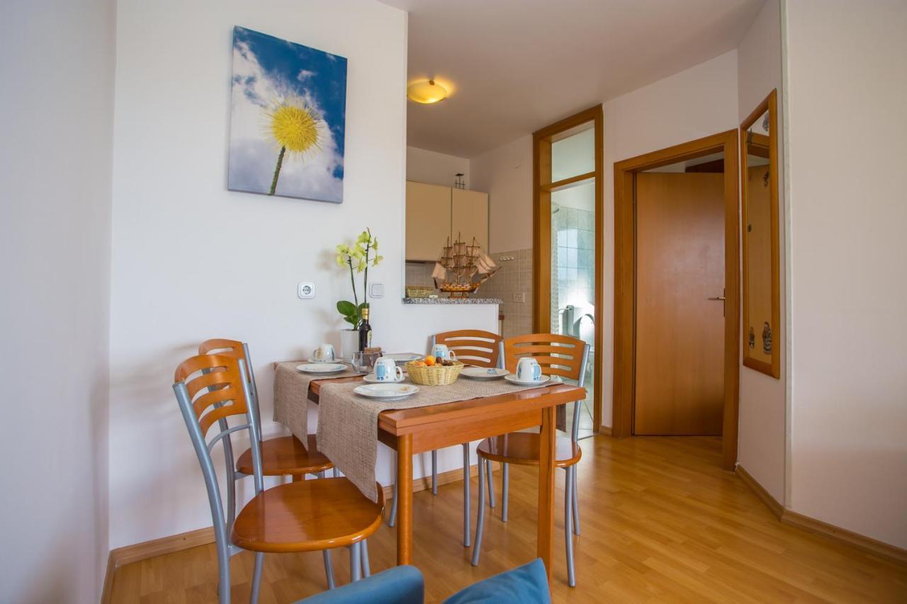 Apartman Vlado Apartment Vrsar Exterior foto