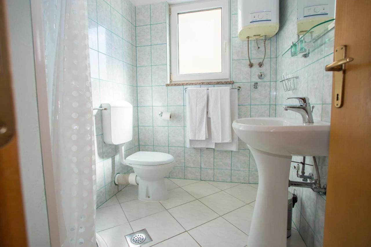 Apartman Vlado Apartment Vrsar Exterior foto